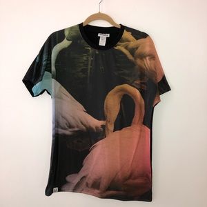 Akomplice tee shirt